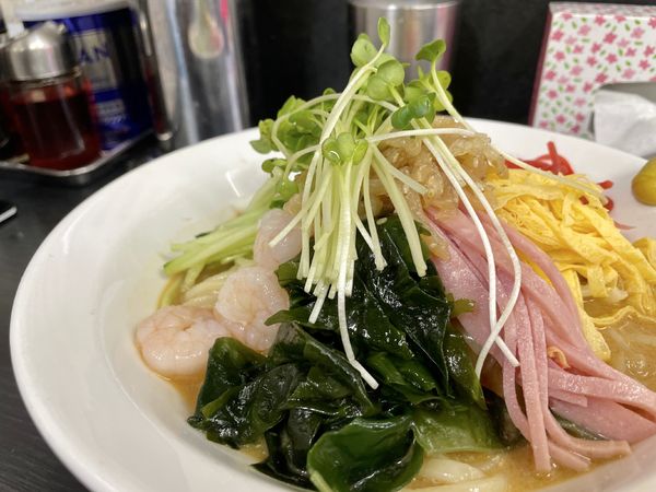 「五目冷し中華」@中国手打拉麺 馬賊 浅草本店の写真