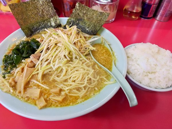 「ネギラーメン ¥790 カレー ¥80 半ライス ¥120」@ラーメンショップ 太田店の写真