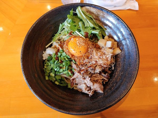 「まぜそば赤」@極太麺 まな屋の写真