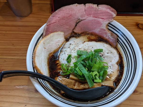 「黒ニ犀」@極麺 青二犀の写真