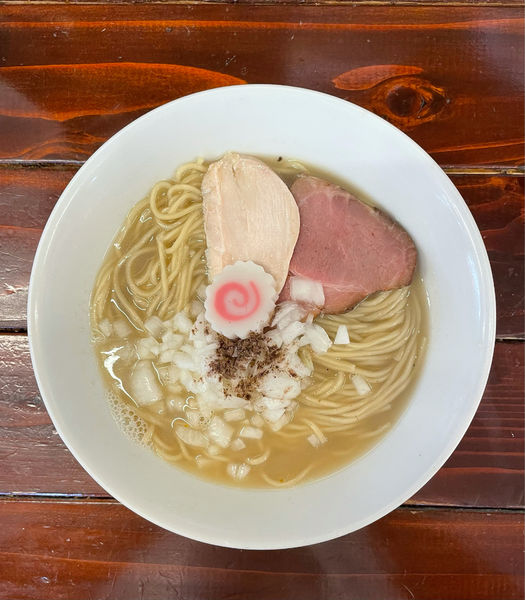 「トリュフ香る煮干し中華そば」@餃子の並商 都賀店の写真