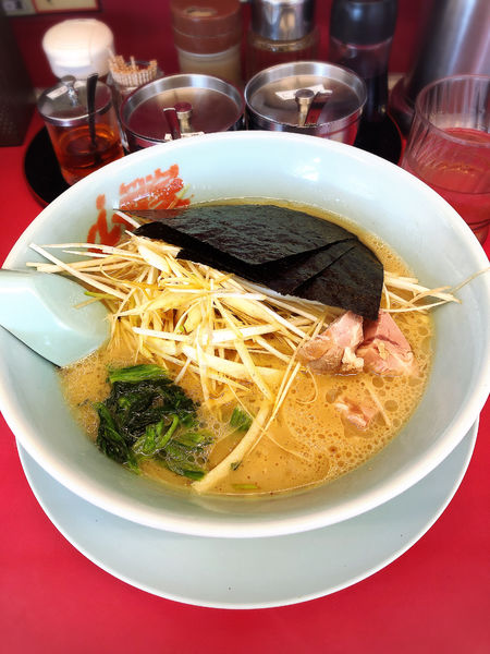 「醤油ラーメン」@ラーメン山岡家 宇都宮鶴田店の写真