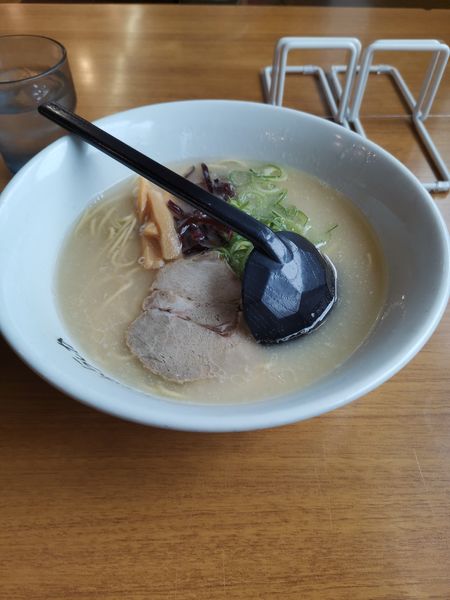 「ラーメン 600円 コッテリ」@しぇからしか本舗の写真