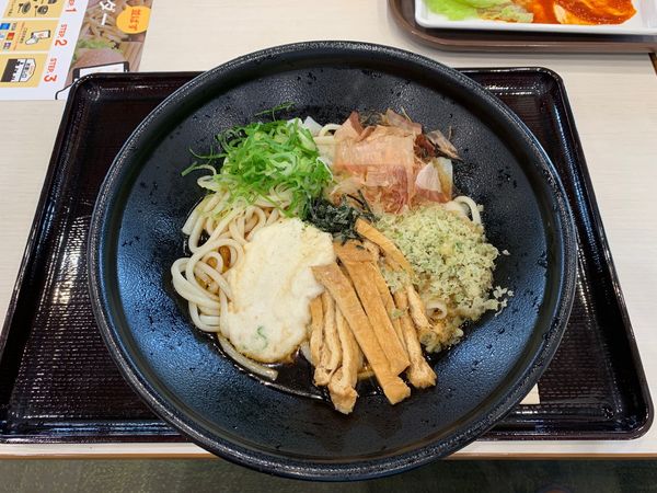 「味わい五目うどん（冷）」@びんむぎ 酒々井店の写真