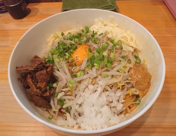 「まぜそば 大盛」@麺魂 39の写真