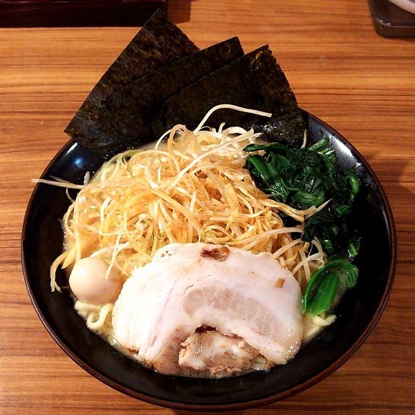 「ネギラーメン並/醤油」@横浜家系ラーメン 壱角家 関内本町店の写真