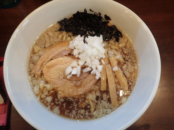 「らーめん　850円」@ぶたとにぼしの写真