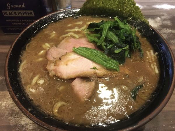 「ラーメン」@神田ラーメン わいず 神田本店の写真