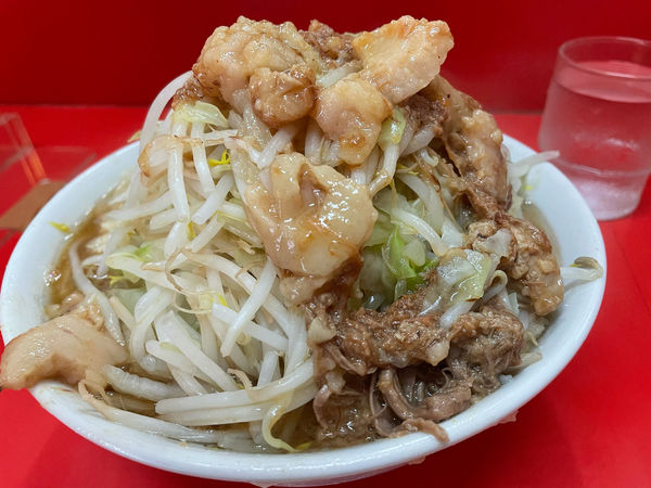 「小ラーメン麺半分ヤサイニンニクアブラ」@ラーメン二郎 松戸駅前店の写真