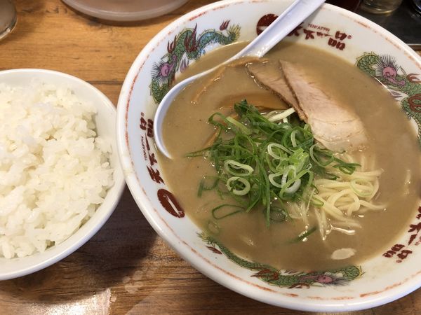 「ラーメンランチこってり」@天下一品 五反田店の写真