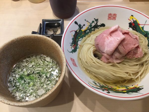 「あっさりつけめん+肉ワンタン2個（¥900+120）」@つけめん金龍の写真