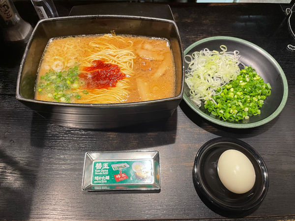 「釜だれとんこつラーメン」@一蘭 キャナルシティ博多店の写真
