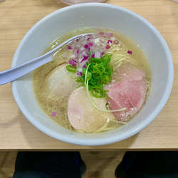 中華そば（塩）＋別の貝出汁新店で中華そば（塩）