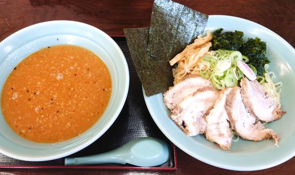 「チャーシューつけ麺880円　辛味スパイス80円」@ラーメンショップ 塚崎店の写真