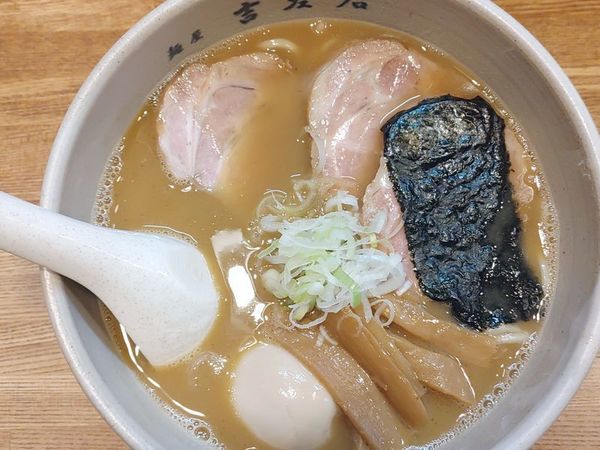 「味玉らーめん＋チャーシュー」@麺屋吉左右の写真