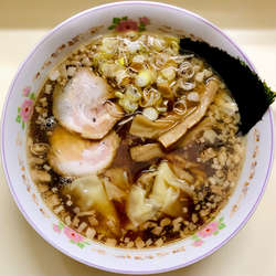 ★ワンタンメン🍜¥920