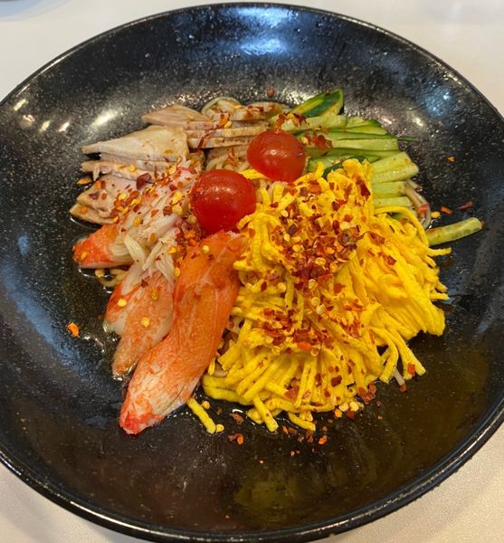 「【季節限定】辛い！冷し中華　８３８円」@餃子の王将 大口駅前店の写真