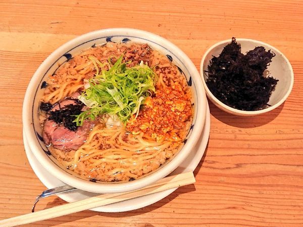 「羊3乗らーめん（岩海苔追加）、など」@ひつじそば 人と羊の写真