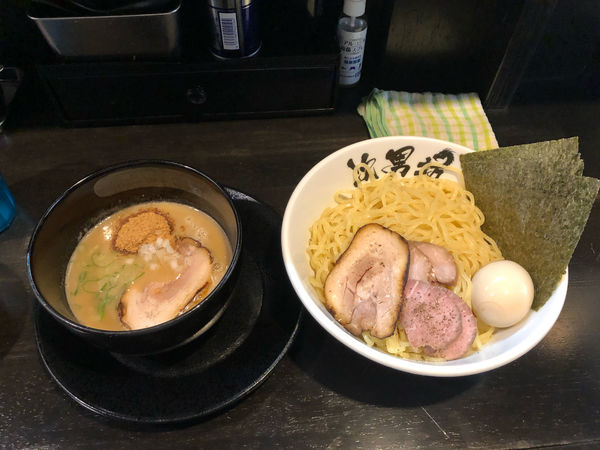 「特製つけ麺(大) + 豚めし(サービス)」@次男坊 THE SECOND 三鷹店の写真