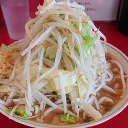 ラーメン 豚二枚