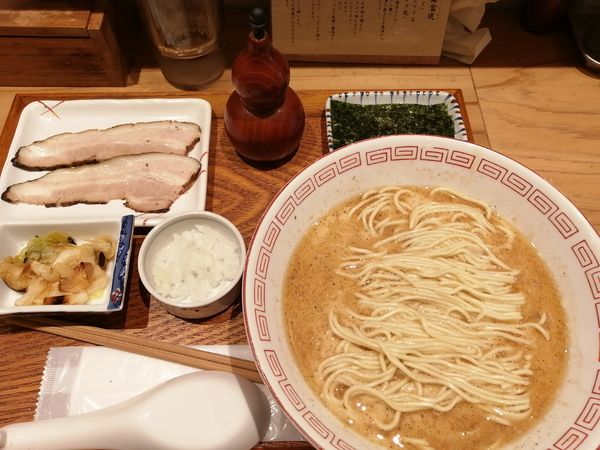 「鮭　　950円」@炭火焼濃厚中華そば 海富道の写真