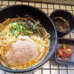 ごま担々油そば