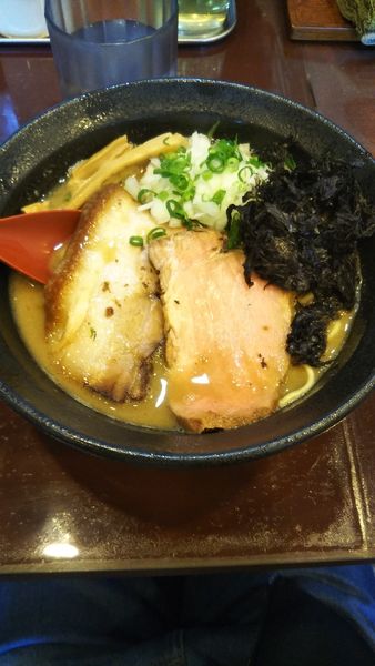 「濃厚煮干しそば」@麺屋 照の坊の写真