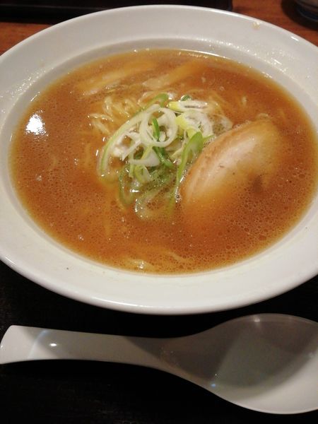 「醤油らーめん」@北海道らぁめん伝丸 つくば西大通り店の写真