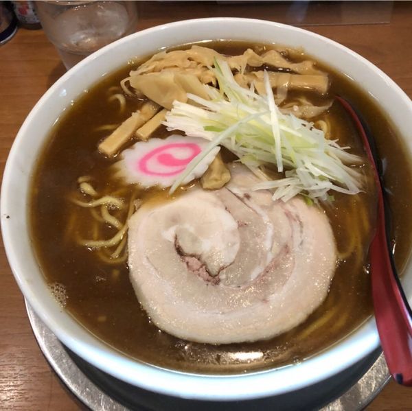「煮干しラーメン」@栄昇らーめんの写真