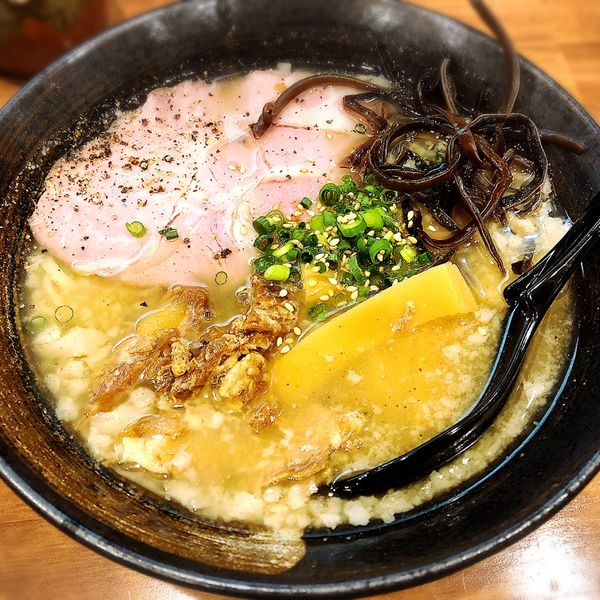 「豚トンラーメン 750円」@市川らーめん工房 こころこの写真