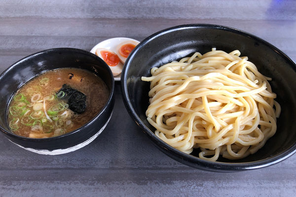 「つけ麺 黒850円+煮玉子100円」@つけ麺 白虎の写真