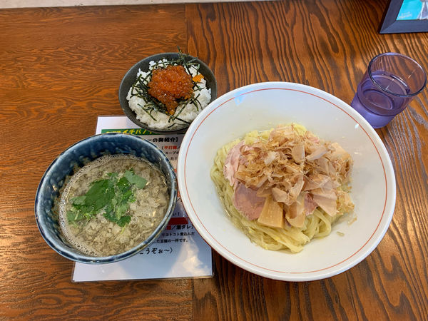 「レモンつけ麺、いくら飯」@拉麺 イチバノナカの写真
