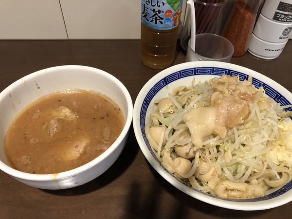 「つけ麺　うずら　ニンニクアブラ」@ラーメン ゼンゼンの写真