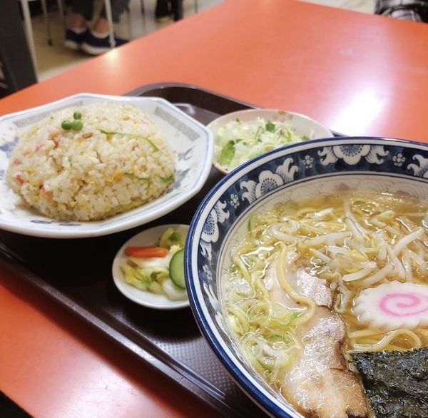 「ラーメンチャーハンセット830円」@中華料理 英蘭の写真