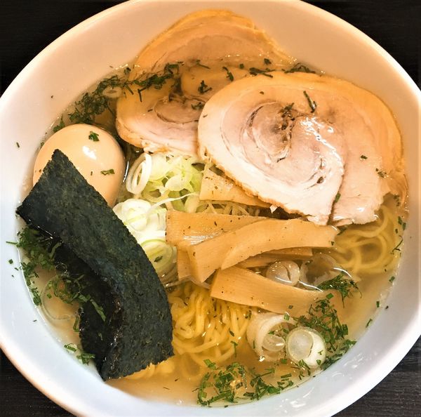 「塩(しそ風味)+味玉(クーポンサービス)+餃子」@宗家一条流 八代目直系 がんこラーメン 町屋店の写真