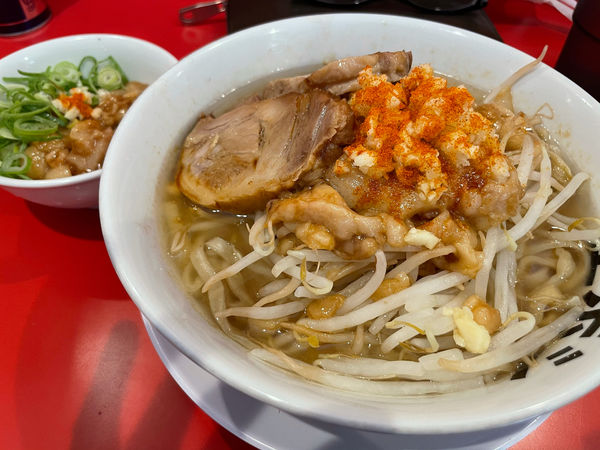 「ラーメン中」@ラーメン エボシ 都通本店の写真