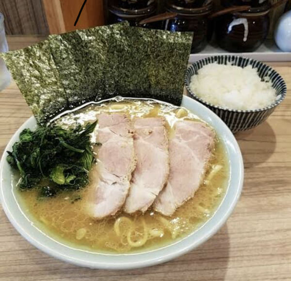 「チャーシュー麺、ライス」@ラーメン 清水家の写真