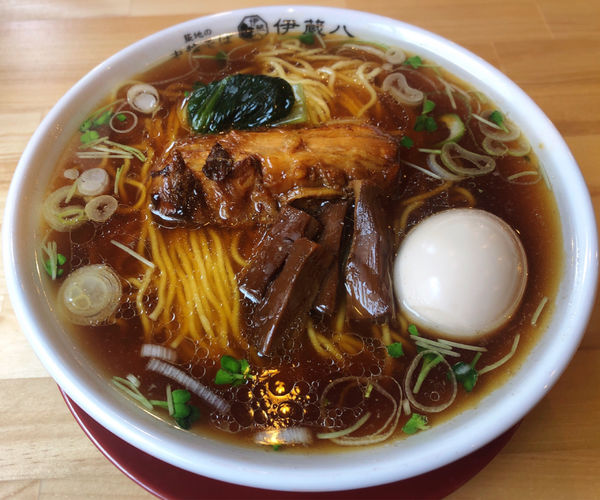 「【プレオープン価格】中華そば(味玉)」@築地の中華そば 伊蔵八の写真