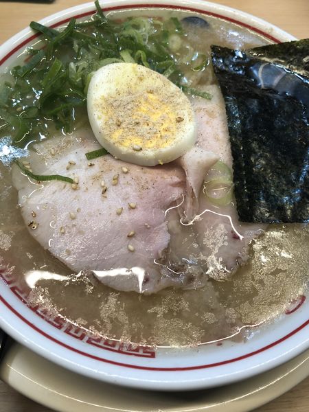 「淡口豚骨ラーメン」@空ノ色 王子店の写真