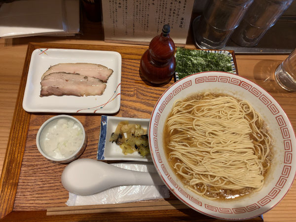 「烏賊（するめいか）950円」@炭火焼濃厚中華そば 海富道の写真