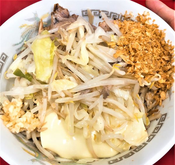 「塩汁なしニンニク少し＋チーズ」@ラーメン二郎 越谷店の写真