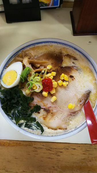 「白味噌チャーシューラーメン」@手打ラーメン 暖宝の写真