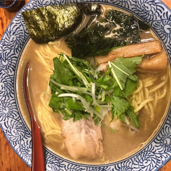「芳醇あごだし醤油ラーメン」@赤坂麺処 友の写真