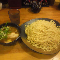 濃厚魚介つけ麺　特盛