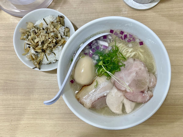 「味玉貝麺（貝白湯）＋月替わり貝ごはん（小）」@貝麺みかわの写真