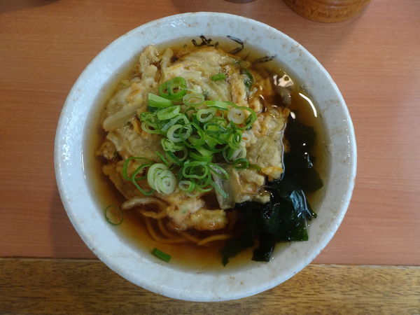 「えきそば」@うどん・そば・おにぎり つうつう 萱島店の写真