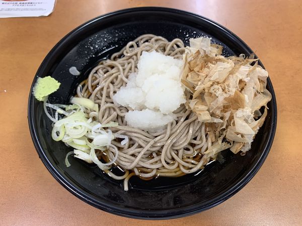 「冷やしおろしそば 400円」@濱そば 保土ヶ谷駅店の写真