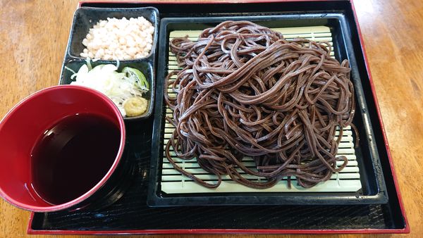 「日本一黒いもりそば　６５０円」@音威子府食堂の写真