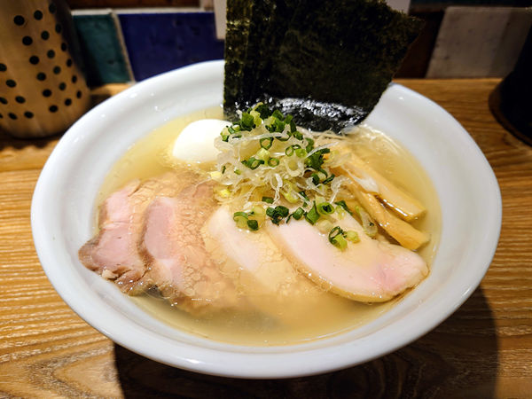 「特製中華そば(しお)」@中華そば やま福の写真