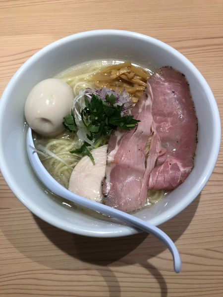 「味玉中華そば　塩　大盛」@貝出汁中華そば くらむの写真